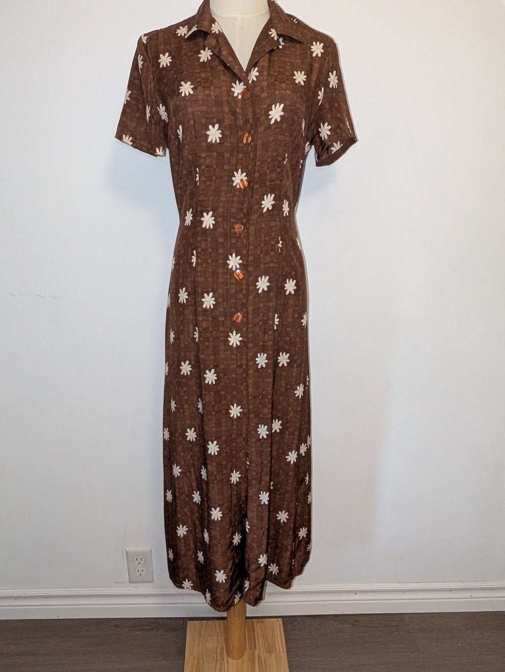 Vintage Brown Floral Button-Front Women's Midi Dress